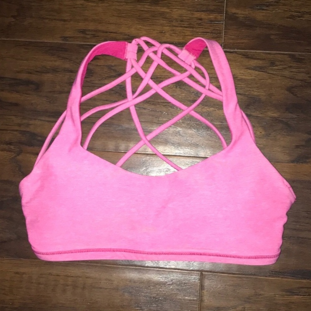 Lululemon Free to Be bra size 2!!
